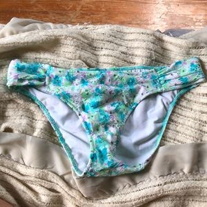 Victoria’s Secret bathing suit bottoms